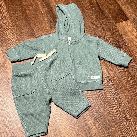 GAP Other - Baby Gap Waffle Print Set